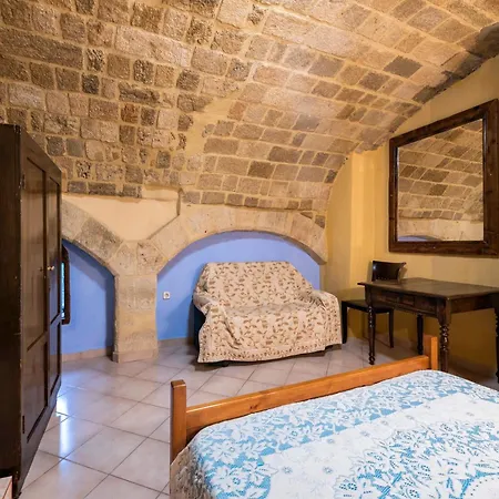 Secret Garden - Old Town - Ground Floor Διαμέρισμα Rhodes City