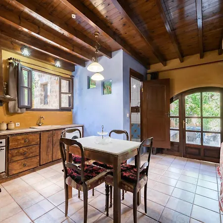 Secret Garden - Old Town - Ground Floor Διαμέρισμα